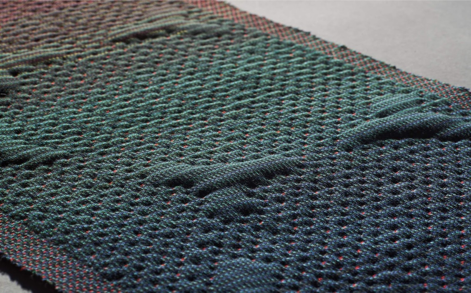 探讨top花型设计专业公司怎么选费用和服务是关键因素(图1)