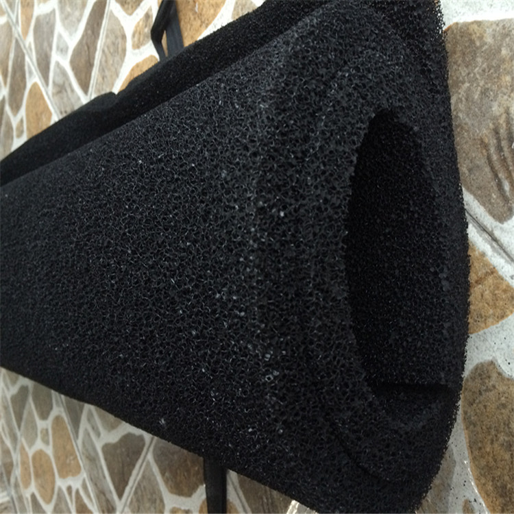 Kiton(男装)品牌(图1)